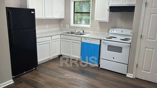 Photo - 2934 Lakemont Dr SW