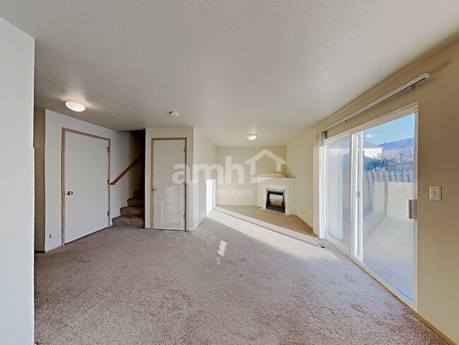 Photo - 16979 SW Steele Way