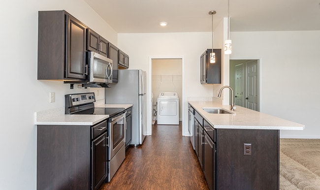 Avon Commons Apartment Homes