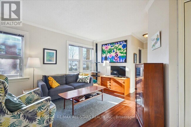 Photo - 114 Vaughan Rd Unit 307