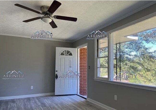 Photo - 1154 N Beddingfield Dr