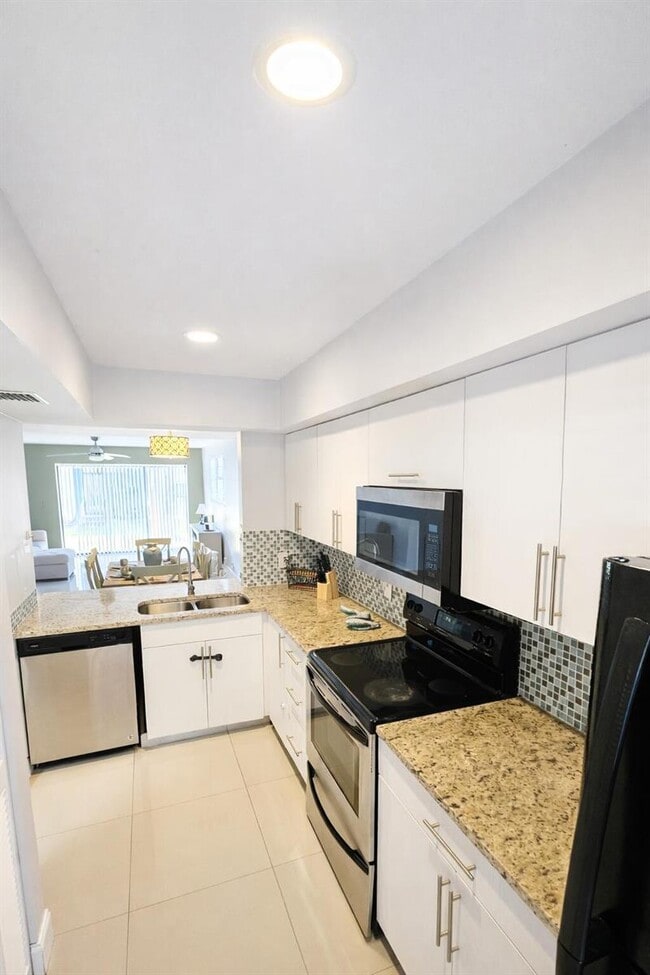 Photo - 11596 NW 45th St