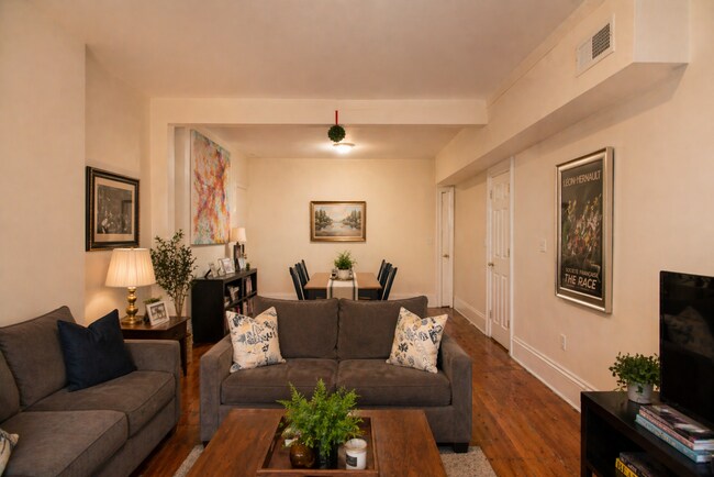 Photo - 209 Washington St Unit 4