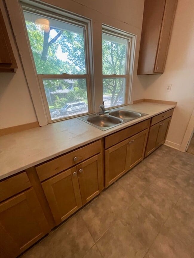 Photo - 111 8th St NW Unit 2