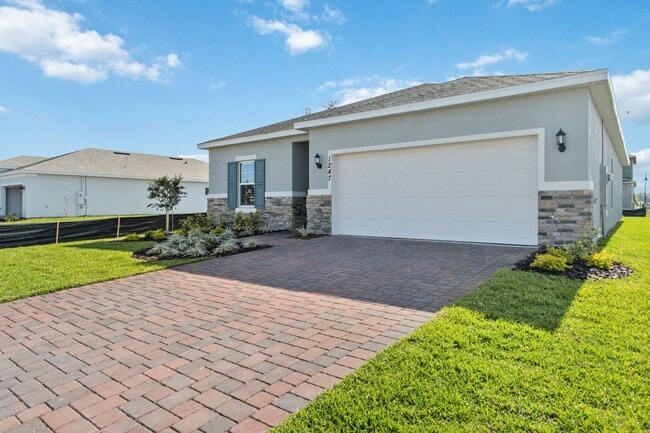 Photo - Beautiful Energy Efficient 4/2 Close to La...