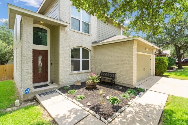 Photo - 2704 Greenlee Dr