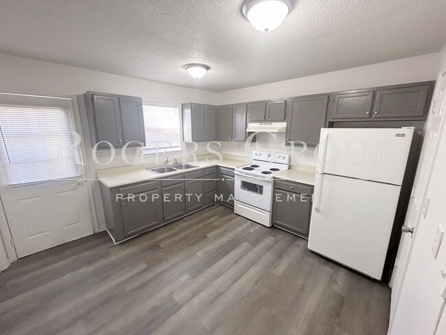 Photo - #450 - 228-230 Wilmington Ave Duplex Unit 228 Wilmington Ave