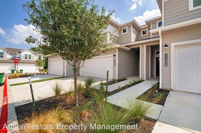 Photo - 3 br, 2.5 bath House - 11202 Gadsen Ln