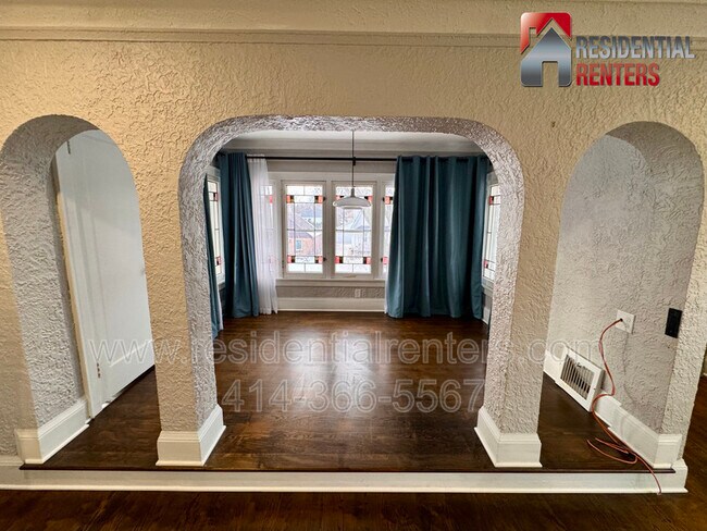 Photo - 2618 N 72nd St Unidad Upper