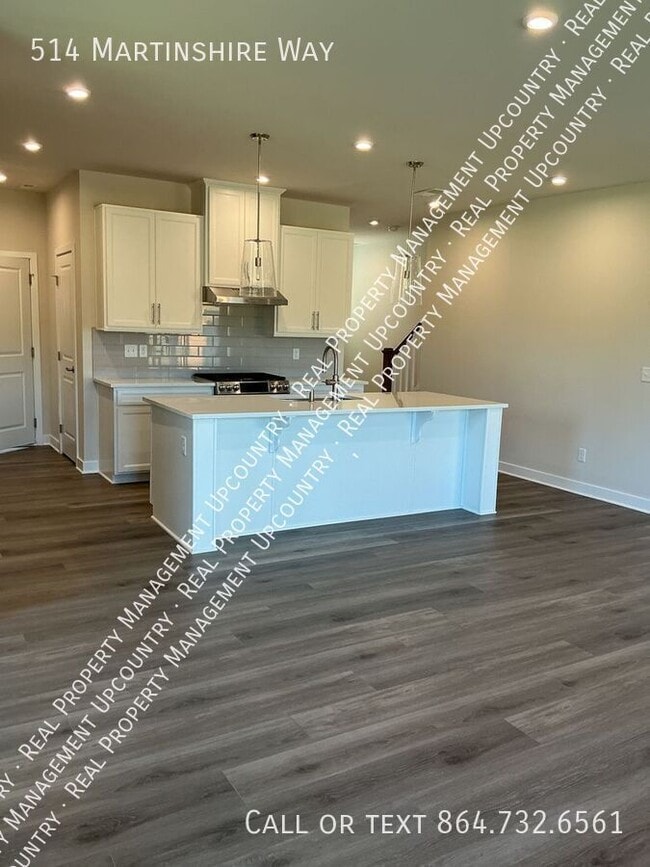Photo - 514 Martinshire Way