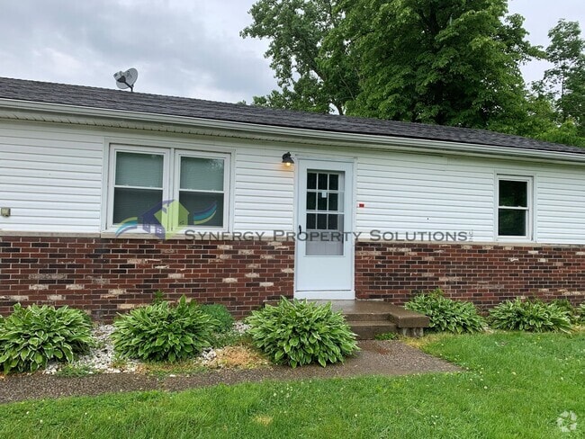 Building Photo - Brandt Rd 6764-6766 Unit 6766 Rental