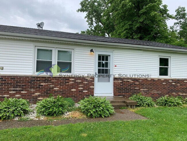 Building Photo - Brandt Rd 6764-6766 Unit 6766 Rental