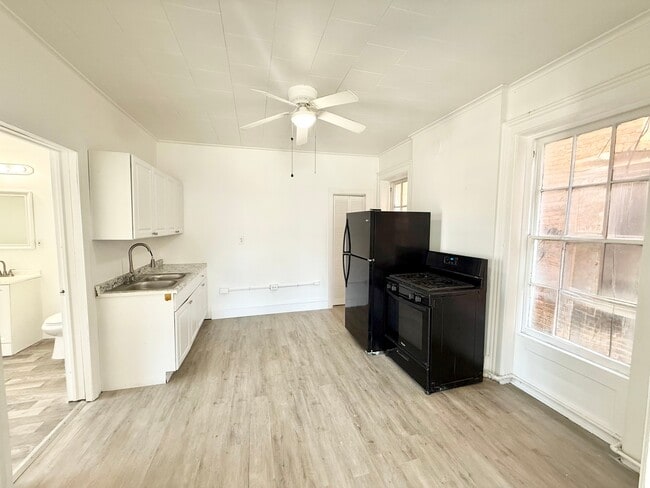 Photo - 73 Saratoga Ave Unit 2F