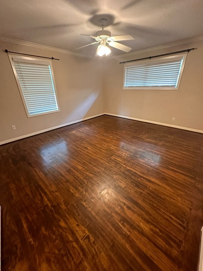 Photo - 4422 Nenana Dr