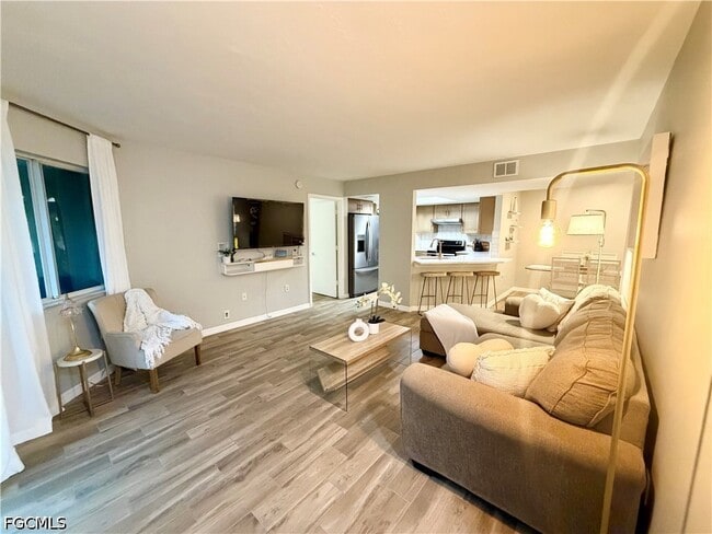 Photo - 3100 Seasons Way Unit 116
