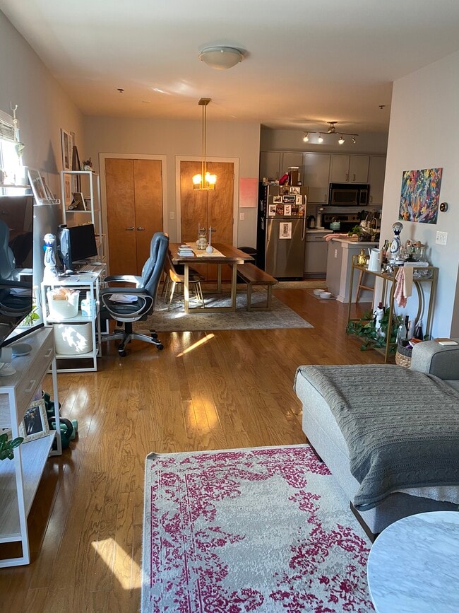 Photo - 1803 Broadway Unit 203