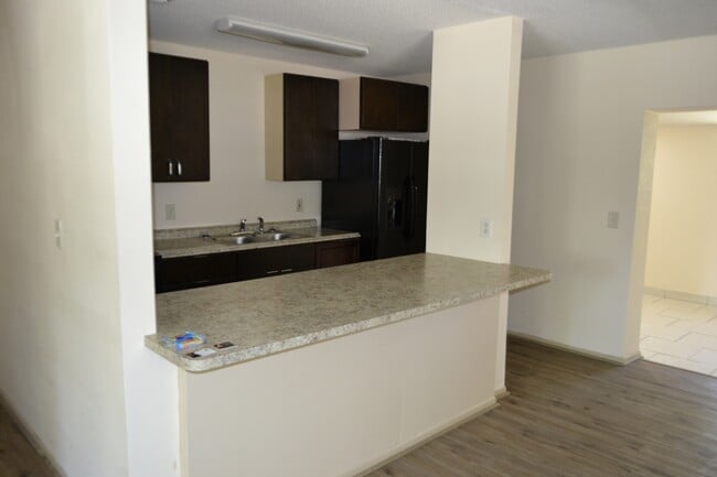 Photo - 1060 E Patrick Cir