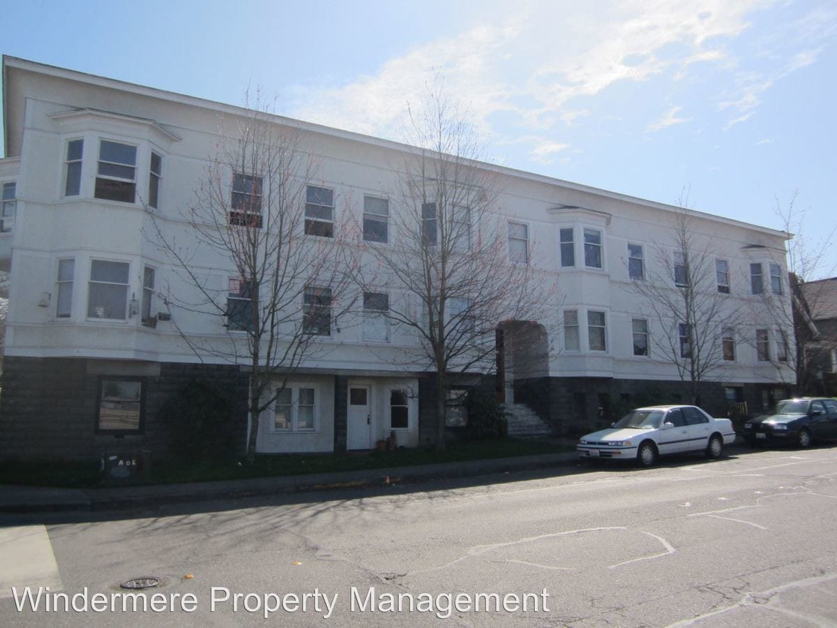 Stephen Court Apartments - Stephen Court Apartments