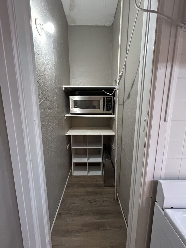 Photo - 711 N Grand St Unit 711 N Grand - Apartment A