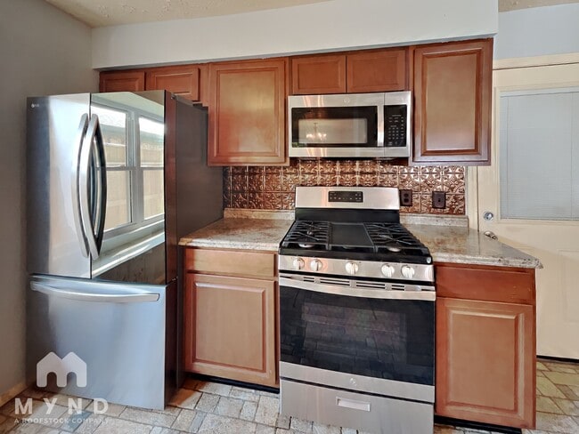 414 Enfield Dr