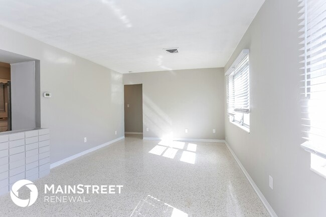 Photo - 7941 23rd Ave N