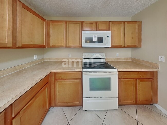 Photo - 1888 Vale Dr