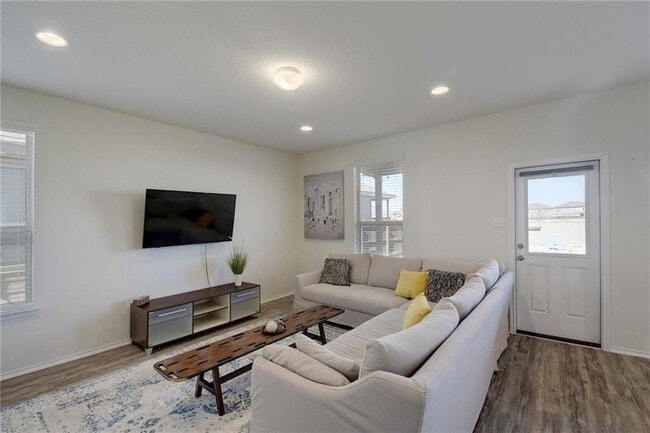 Photo - 218 Cascata Way