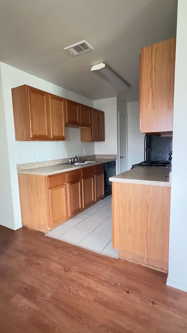 Photo - 6308 Temora Loop Unit A