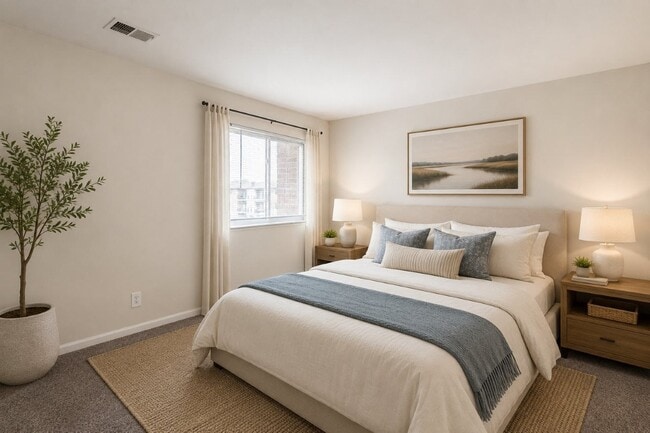 Seneca Bay Apartment Homes