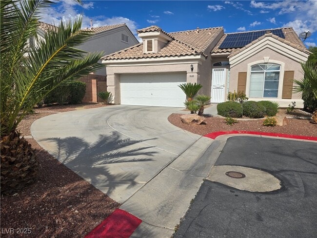 Building Photo - 9688 Emeraude Ave