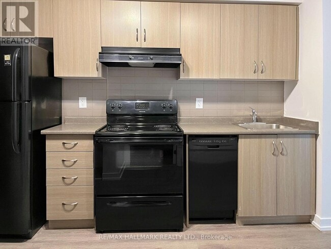 Photo - 132 Berkeley St Unité 420