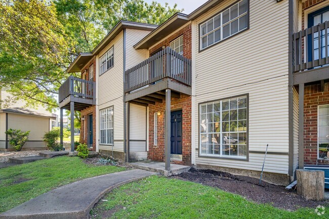 Building Photo - River Crossing ATX - 2bd/2.5Ba Townhome - ...