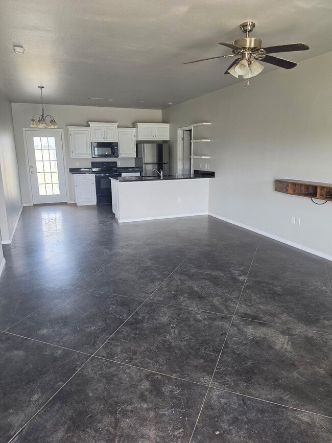 Photo - 607 Lochridge St