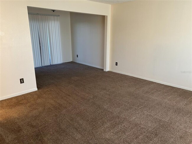 Photo - 3033 Park Ln