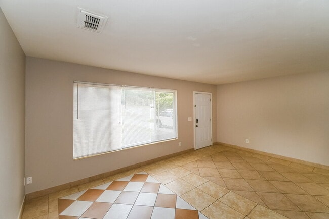 Photo - 7839 Lemans Dr