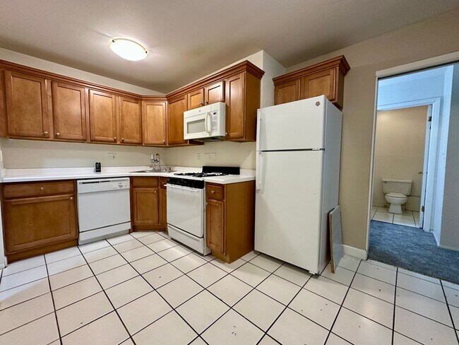 3069 Oakland