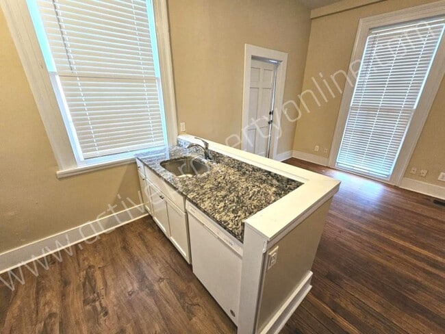 Photo - 1873 Hardeman Ave