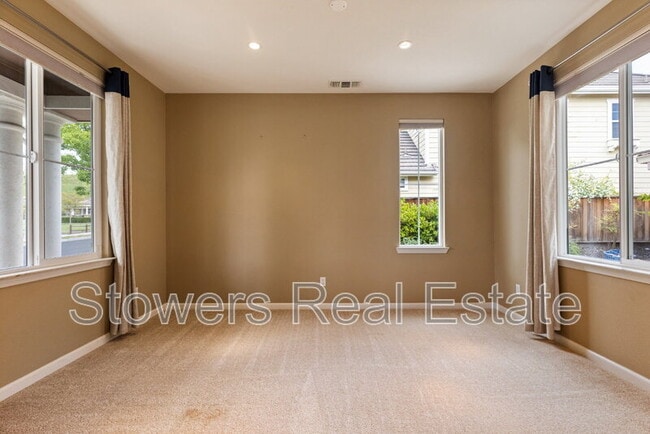 Photo - 2512 Piccadilly Cir