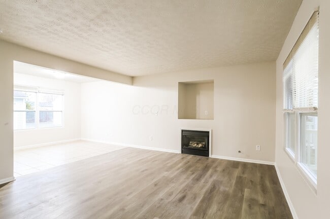 Photo - 2670 Patrick Henry Ave