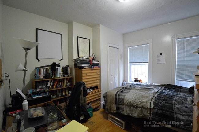 Photo - 3 Warwick St Unit 2