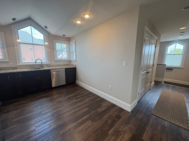 Photo - 110 Madison Ave Unit 3