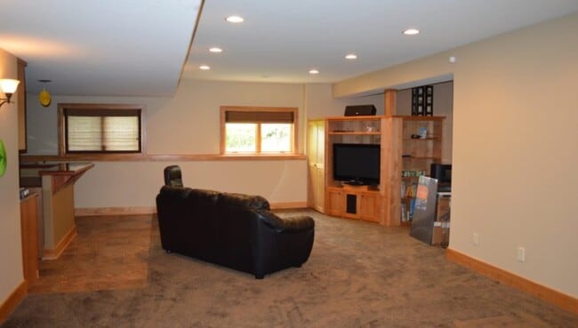 Photo - 3971 Swoboda Rd