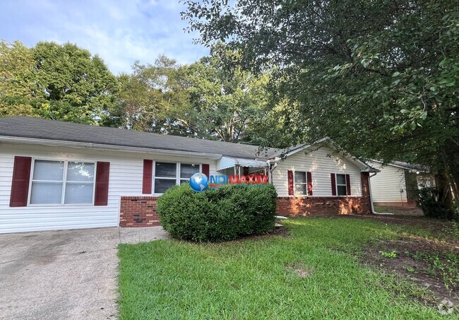 Building Photo - Well-kept ranch house in Morrow