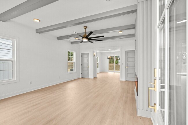 Photo - 113 ARBOR RIDGE CIR