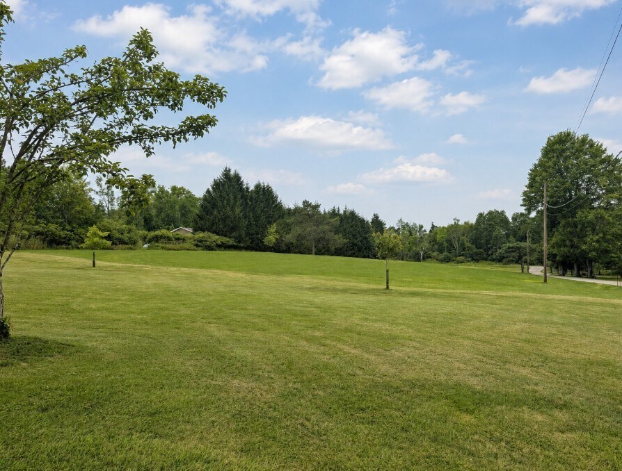 Photo - 10135 Sampson Rd