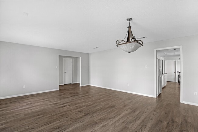 Photo - 24531 Whitesail Dr