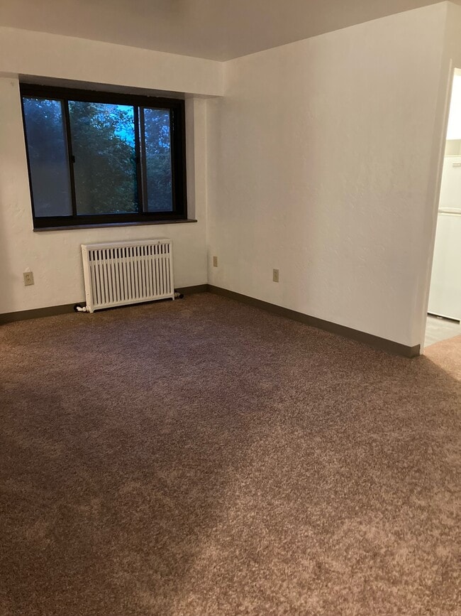 Photo - 411 Hoodridge Dr