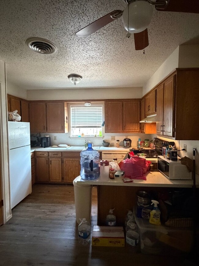 117 E 16th St Unidad 117 e 16th apt b