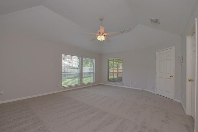 Building Photo - 2387 Marina View Way