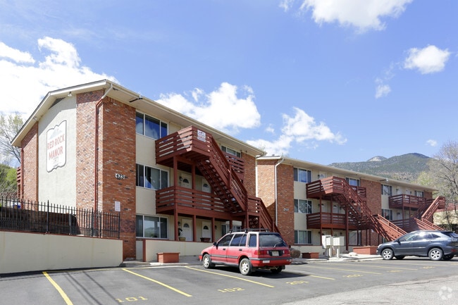 Red Rock Manor - Red Rock Manor Apartments